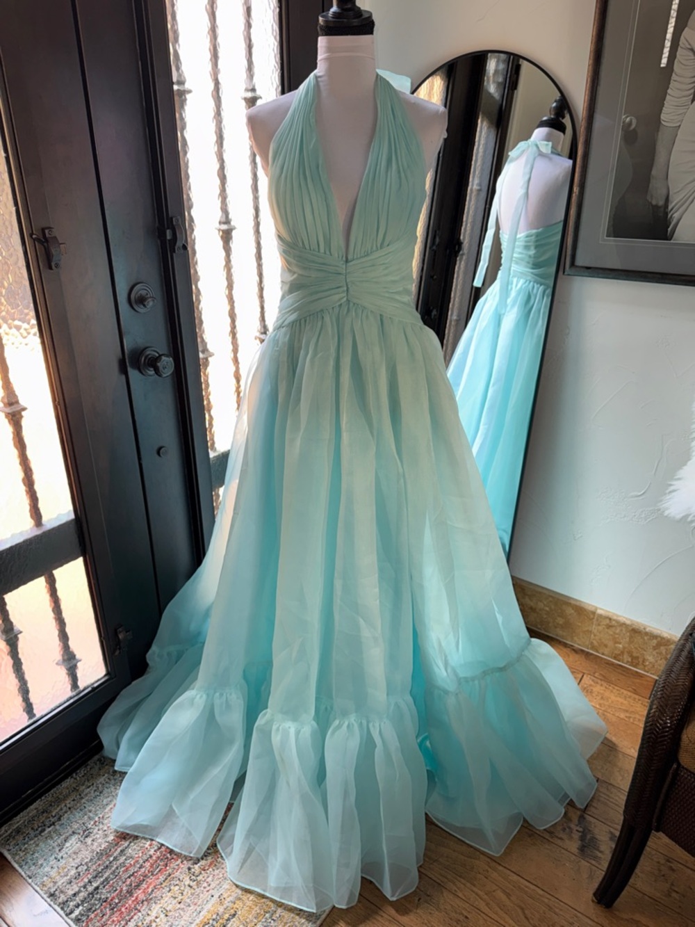 Jovani Ball Gown Sz 4 nwt